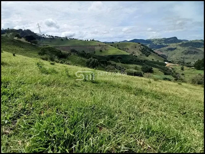 SÍTIO PANORÂMICO  CAFÉ/FRUTICULTURA/LAZER MARIA DA FÉ  MG