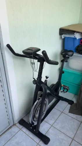 Bicicleta Ergométrica Spinning Odin Fit Chase - Ótimo estado e pouco uso