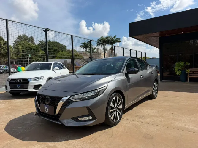 Nissan Sentra Exclu. Int. Premium 2.0 16V Aut. 2023