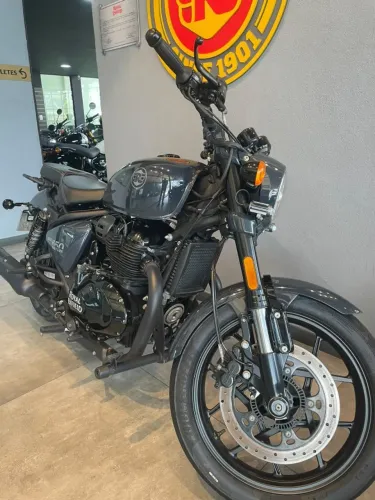 Royal Enfield Shotgun 650cc Grey - 2026