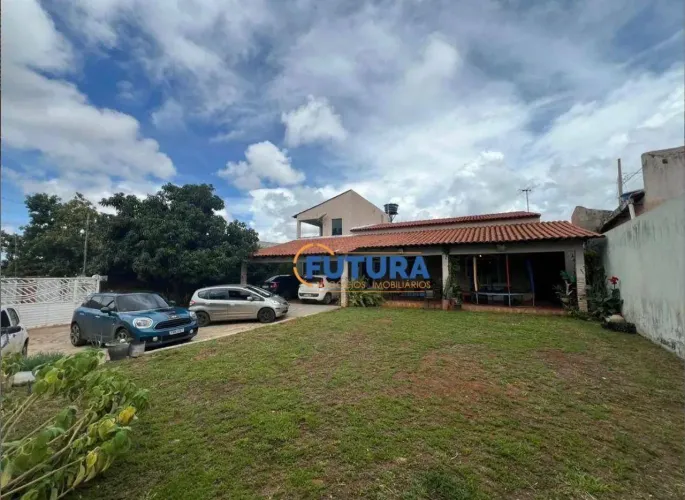 Casa com 4 Quartos à venda, 300 m² - Condomínio Residencial Paraíso - Setor Habitacional A