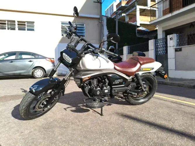 Shineray Iron 250 2026 (Na garantia, com chave reserva e manual)