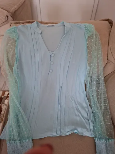Blusa em Tule