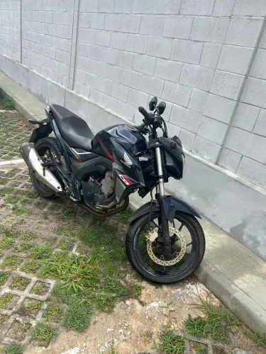 Em dias aceito trocas 