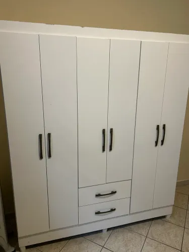 Guarda roupa infantil 