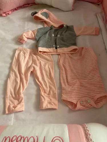 Roupa  de bebê menina 