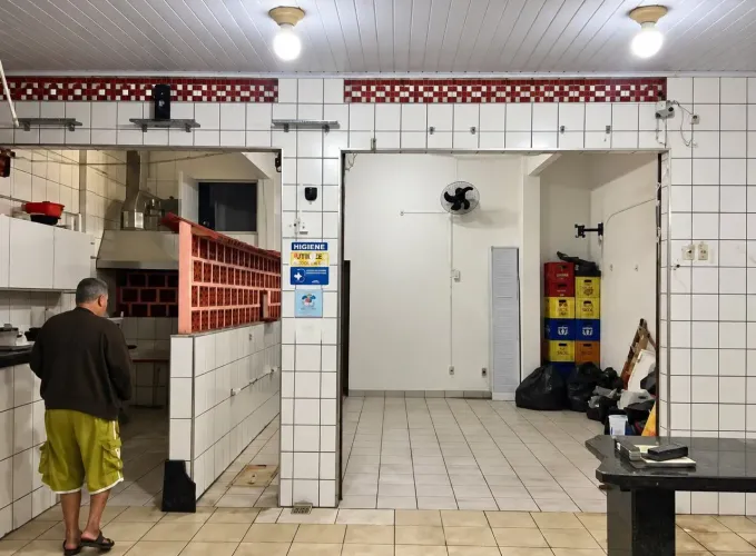 Sala, 77 m² - venda por R$ 480.000 ou aluguel por R$ 4.000/mês - Caiçara. - Praia Grande/S