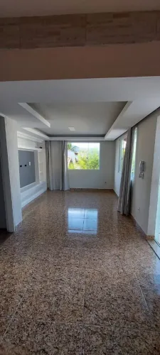 Aluguel casa em Piratininga
