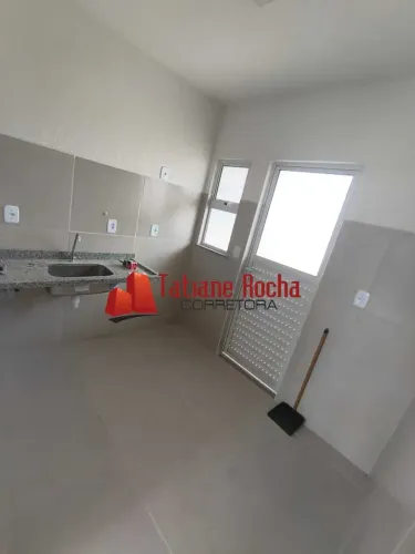 Alugo excelente casa no Condomínio Vivace Sim.