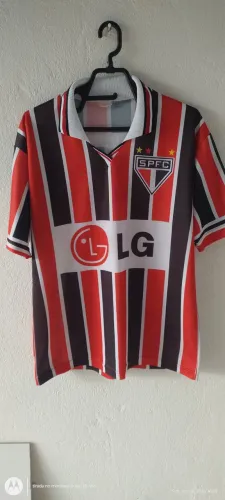 Camisa do são Paulo anos 2000