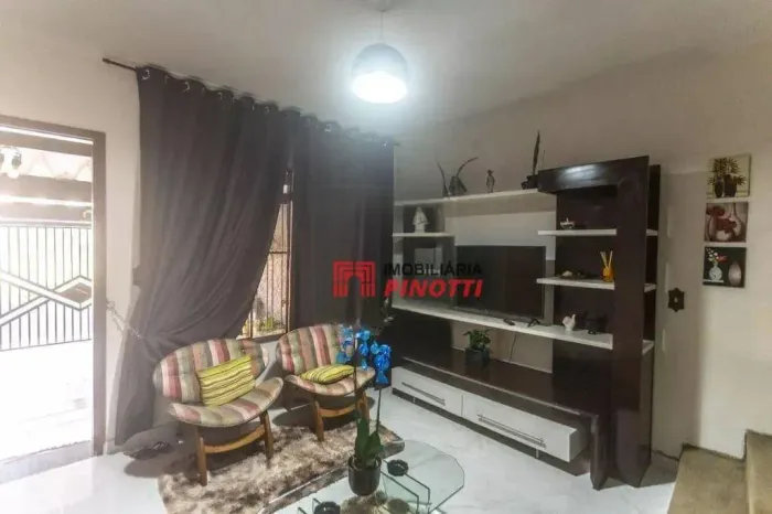 Sobrado com 2 dormitórios para alugar, 120 m² por R$ 3.697,00/mês - Rudge Ramos - São Bern