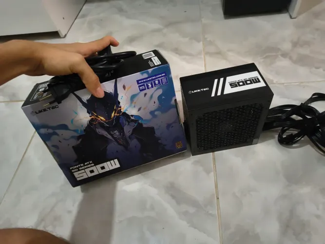 Fonte ATX LikeTec 500w 80pls Bronze - Semi nova - 1 mês de uso - Na garantia