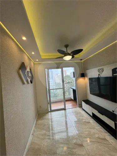 Apartamento com 2 quartos para locação em Taboão - SP