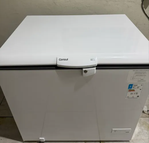 Freezer cônsul 307L. Novo, 03 meses de uso. Nota fiscal