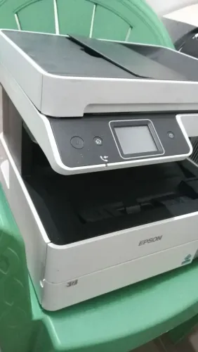 Vendo impressora l6490