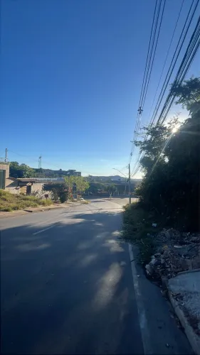 Lotes no bairro tropical