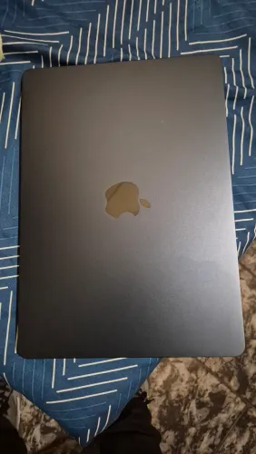 Macbook Air M2 novinho