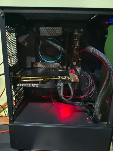 Vendo computador para jogos 3060Ti