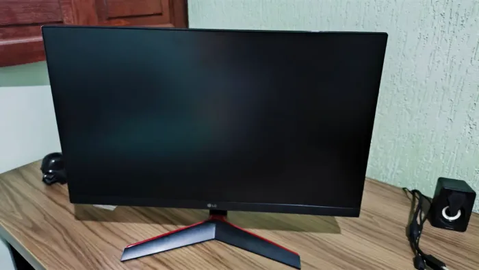 Monitor Gamer LG Ultragear 24" 144Hz 1ms IPS Full HD HDR10 (Troco por PS5 + volta)