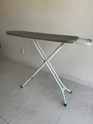 Tábua de Passar Roupa