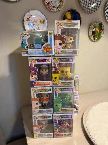 Vendo Funko pop desenhos