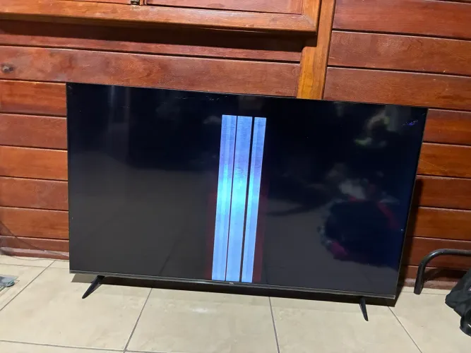 TV 55 polegadas com tela queimada