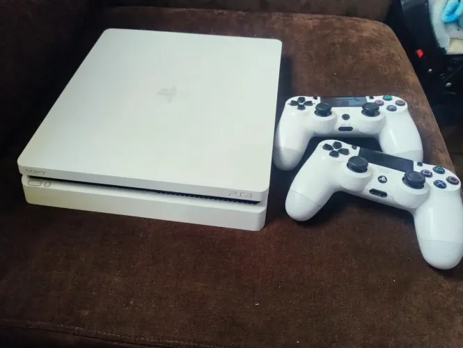 PS4 500GB