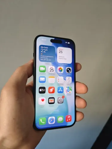 iPhone 15