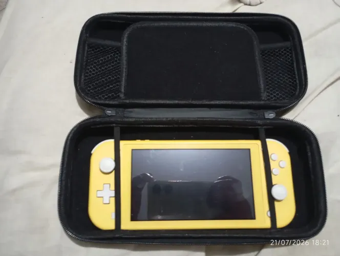 Nintendo swtich lite amarelo - excelente estado