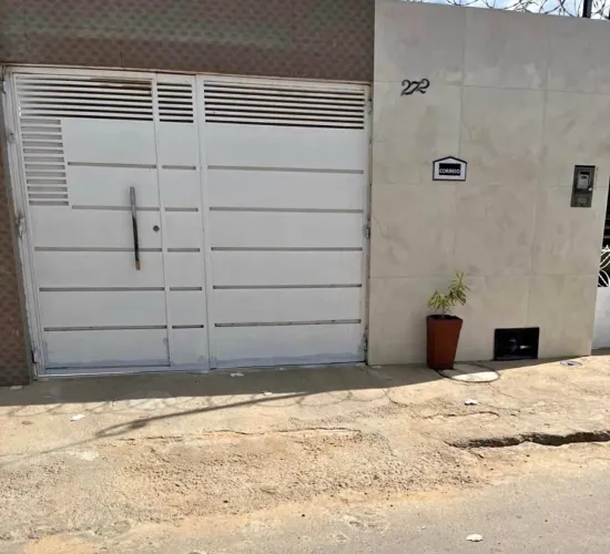 CASA PADRÃO NO FEITOSA - 2