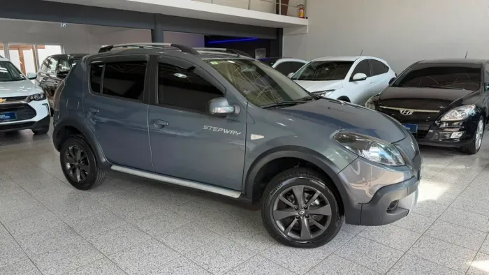 Renault Sandero Stepway Hi-flex 1.6 16V 5P Aut. 2014