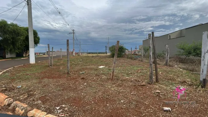 Terreno de 196 m² - Jardim residencial Santa Carolina - Leme/SP