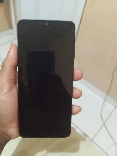 Pra vender esse celular bonzinho.obs quero vender pq comprei um novo 250