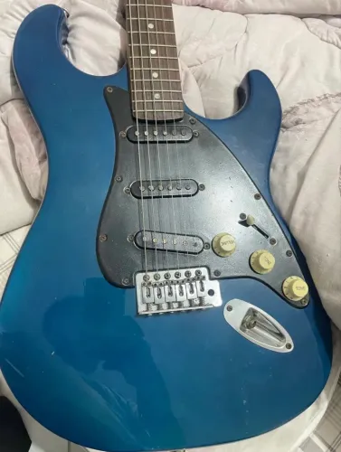 Guitarra gianinni