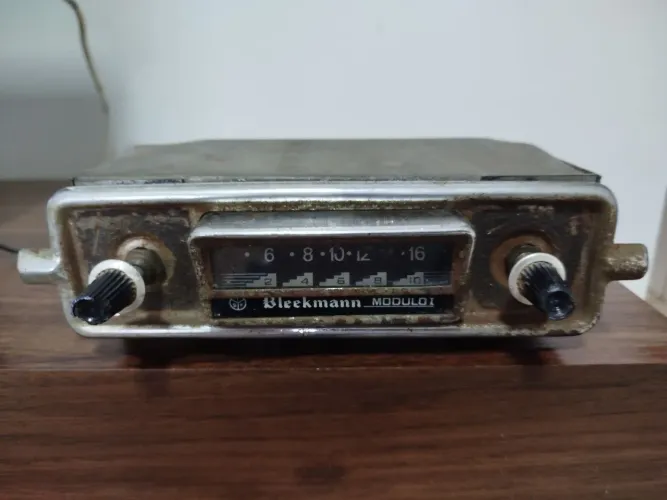Rádio Antigo ISF Bleekmann Módulo I - Não Funciona