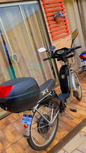 BICICLETA ELÉTRICA VELOSTER