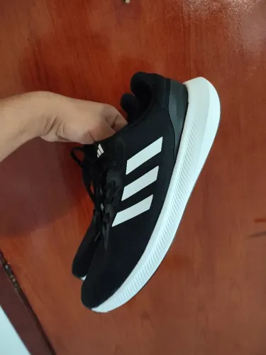 Tênis Adidas cloudfoam zerado novo novo TM 43