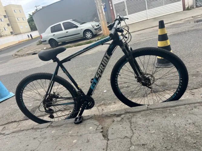 Bicicleta GT SPRINT
