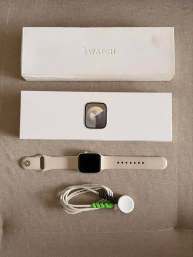Apple Watch Series 9 - 41mm