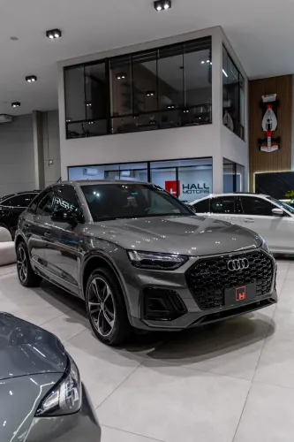 Audi Q5 SB P Black. 2.0 TFSIe S.tr. QT (hib.) 2024