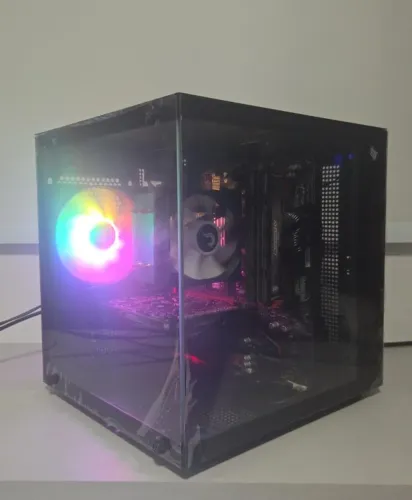 PC GAMER RYZEN 5 1600 + RX 560 4gb + 16gb DDR4 2666mz + AB350M + SSD 256gb
