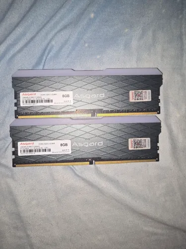 Kit Memória RAM Asgard 16GB (2x8GB) DDR4 3200MHz CL18 RGB