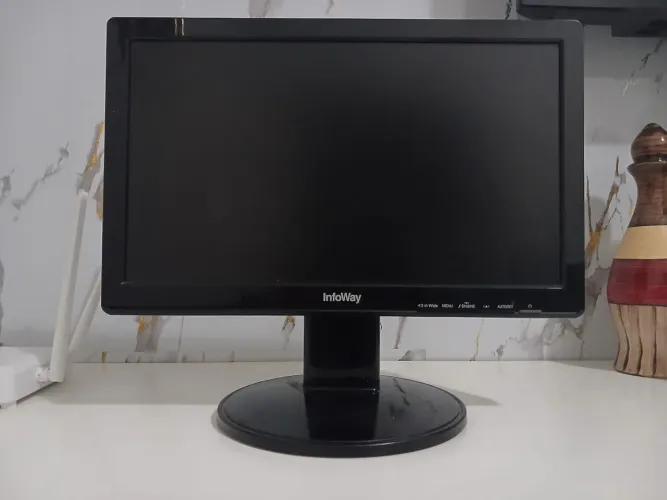 Monitor 15,6 polegadas