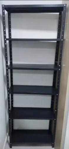 Prateleira preta - Já desmontada