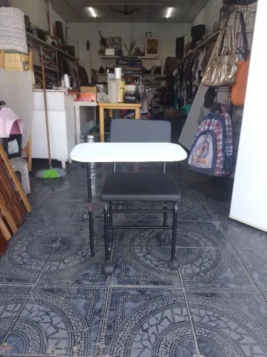 Cadeira Ciranda com rodinha para manicure sem gaveta