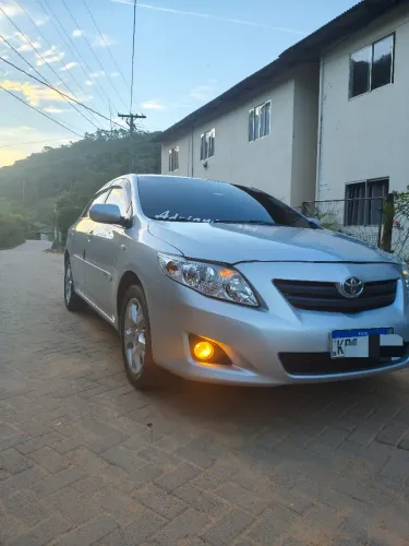 Toyota Corolla GLI 1.8 Flex 16V Aut. 2011
