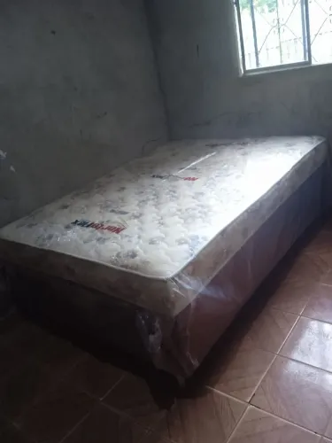 Vendo cama de casal
