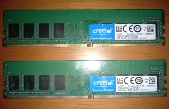 2x Memória Ram Ddr4 4gb cada