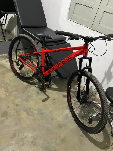 Bike aro 29 nova pra vender logo
