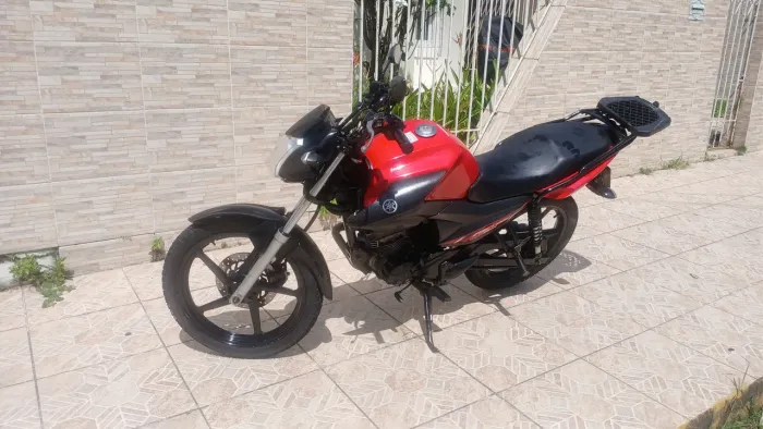 vendo ou troco linda factor 150/2022